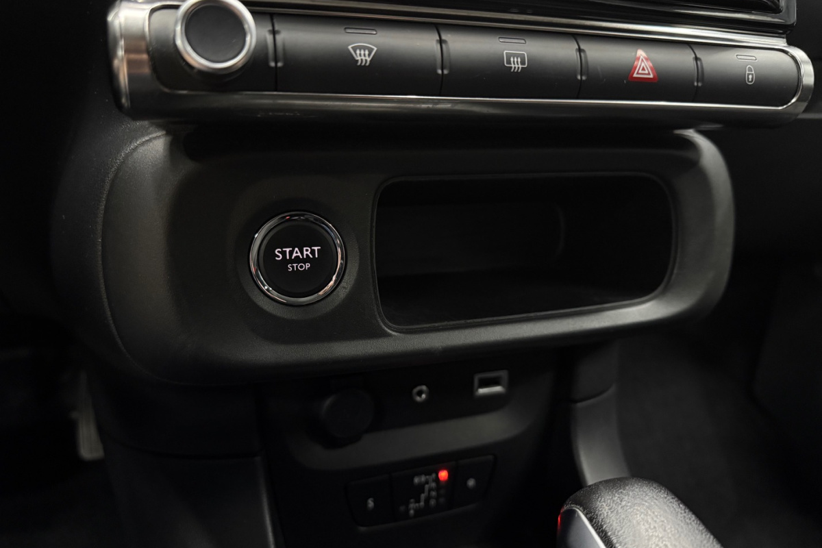 Ponuka vozidiel / Citroën C3 PureTech 110 S S Feel A/T - video Ponuka vozidiel / Citroën C3 PureTech 110 S S Feel A/T - video