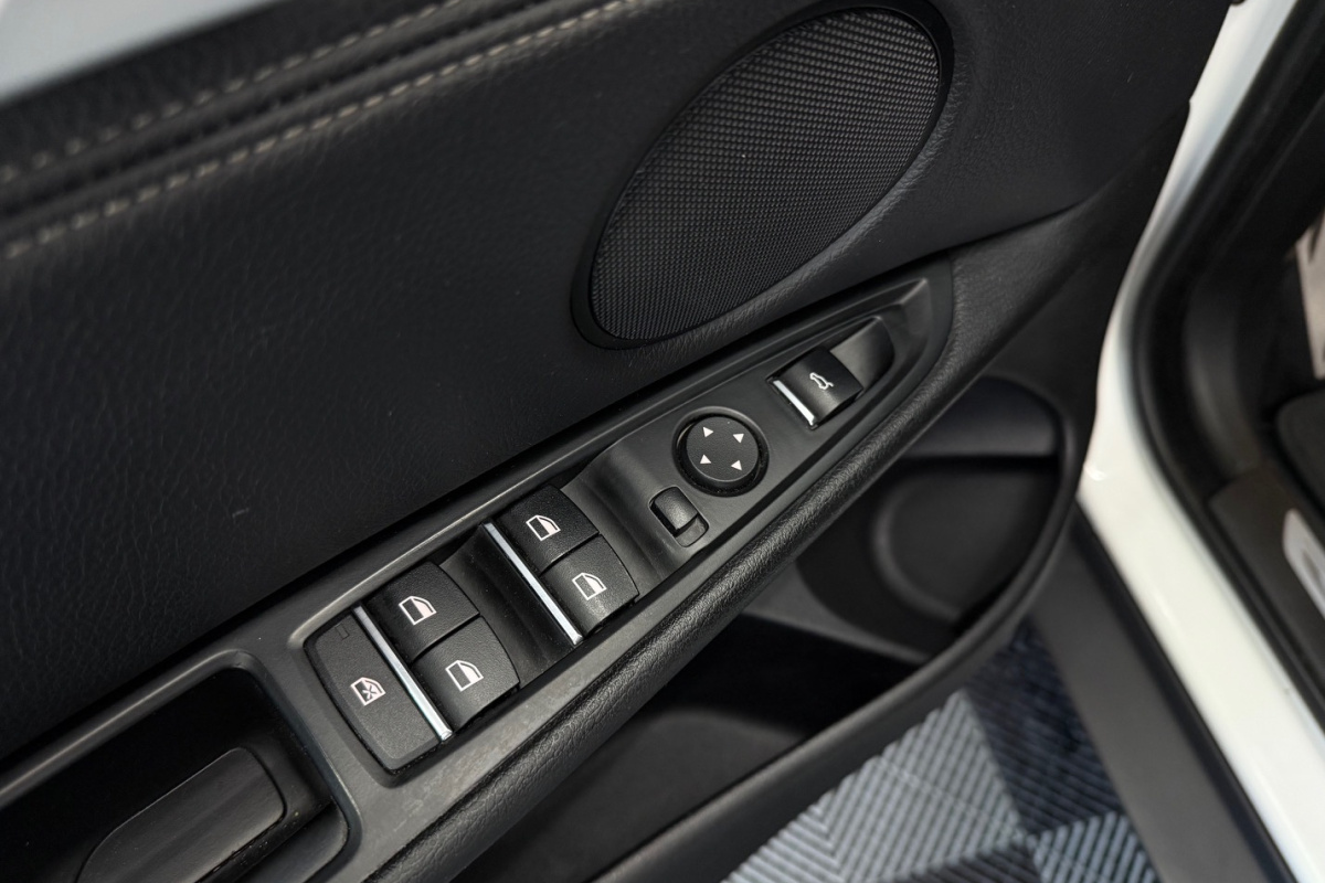 Ponuka vozidiel / BMW X6 xDrive 30d Standard A/T - video Ponuka vozidiel / BMW X6 xDrive 30d Standard A/T - video