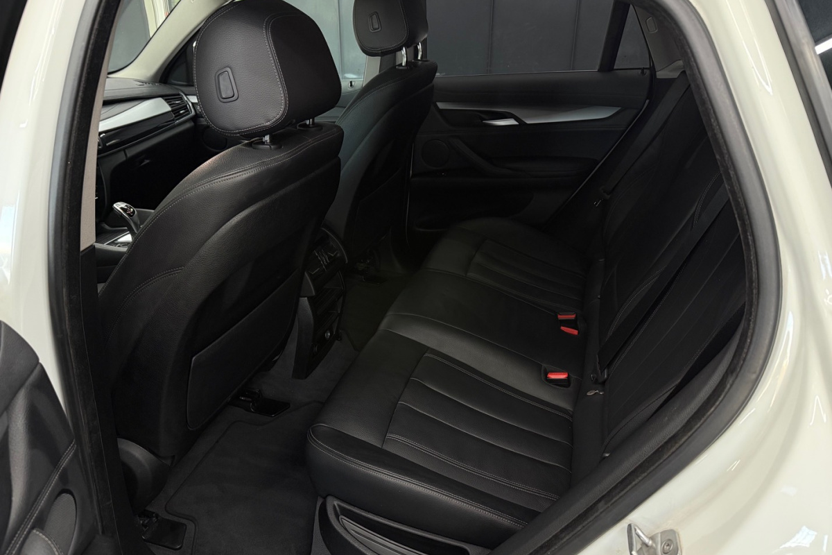 Ponuka vozidiel / BMW X6 xDrive 30d Standard A/T - video Ponuka vozidiel / BMW X6 xDrive 30d Standard A/T - video