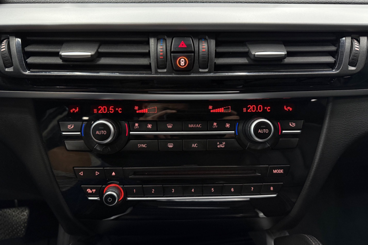 Ponuka vozidiel / BMW X6 xDrive 30d Standard A/T - video Ponuka vozidiel / BMW X6 xDrive 30d Standard A/T - video