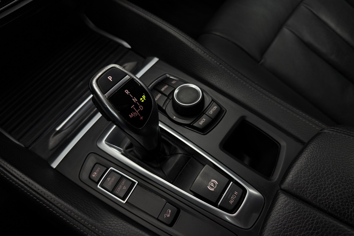 Ponuka vozidiel / BMW X6 xDrive 30d Standard A/T - video Ponuka vozidiel / BMW X6 xDrive 30d Standard A/T - video
