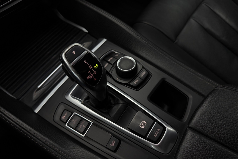 Ponuka vozidiel / BMW X6 xDrive 30d Standard A/T - video Ponuka vozidiel / BMW X6 xDrive 30d Standard A/T - video