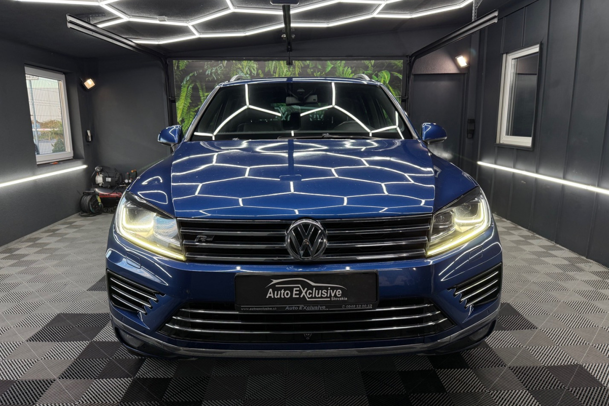 Ponuka vozidiel / Volkswagen Touareg II 3.0 V6 TDI BMT 4MOTION R-LINE - video Ponuka vozidiel / Volkswagen Touareg II 3.0 V6 TDI BMT 4MOTION R-LINE - video
