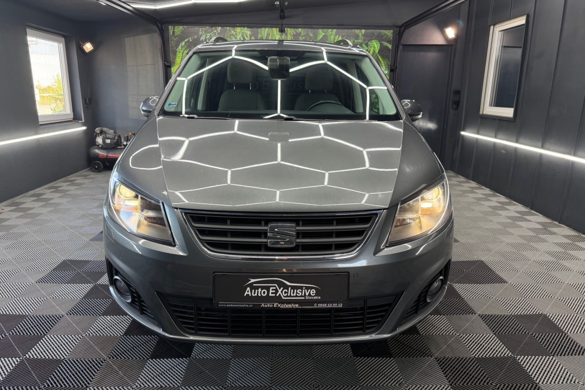 Ponuka vozidiel / Seat Alhambra 2.0 TDI CR 184k Style DSG - video Ponuka vozidiel / Seat Alhambra 2.0 TDI CR 184k Style DSG - video