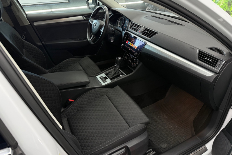 Ponuka vozidiel / Škoda Superb 2.0 TDI Ambition DSG - video Ponuka vozidiel / Škoda Superb 2.0 TDI Ambition DSG - video