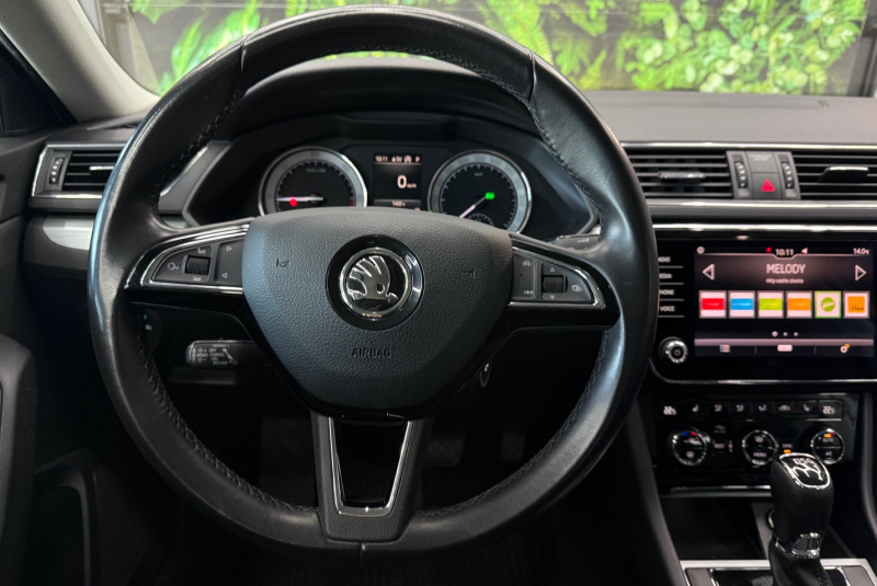 Ponuka vozidiel / Škoda Superb 2.0 TDI Ambition DSG - video Ponuka vozidiel / Škoda Superb 2.0 TDI Ambition DSG - video
