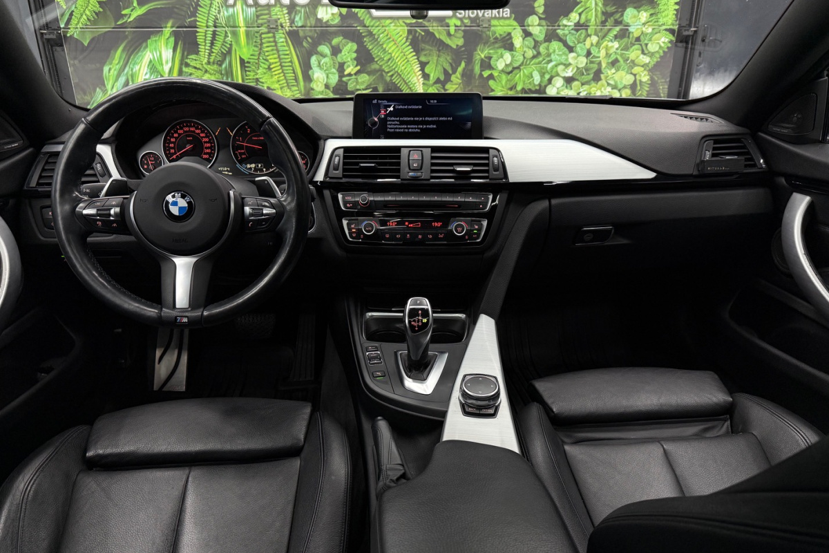Ponuka vozidiel / BMW Rad 4 Gran Coupé 430d xDrive A/T - video Ponuka vozidiel / BMW Rad 4 Gran Coupé 430d xDrive A/T - video