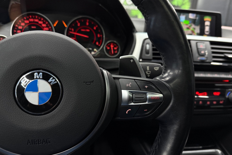 Ponuka vozidiel / BMW Rad 4 Gran Coupé 430d xDrive A/T - video Ponuka vozidiel / BMW Rad 4 Gran Coupé 430d xDrive A/T - video