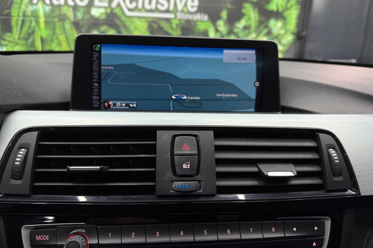 Ponuka vozidiel / BMW Rad 4 Gran Coupé 430d xDrive A/T - video Ponuka vozidiel / BMW Rad 4 Gran Coupé 430d xDrive A/T - video