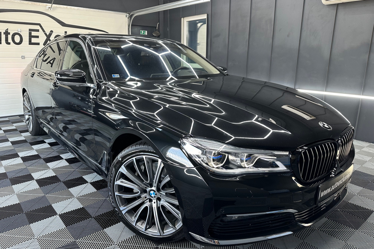 Ponuka vozidiel / BMW Rad 7 740Ld xDrive A/T - video