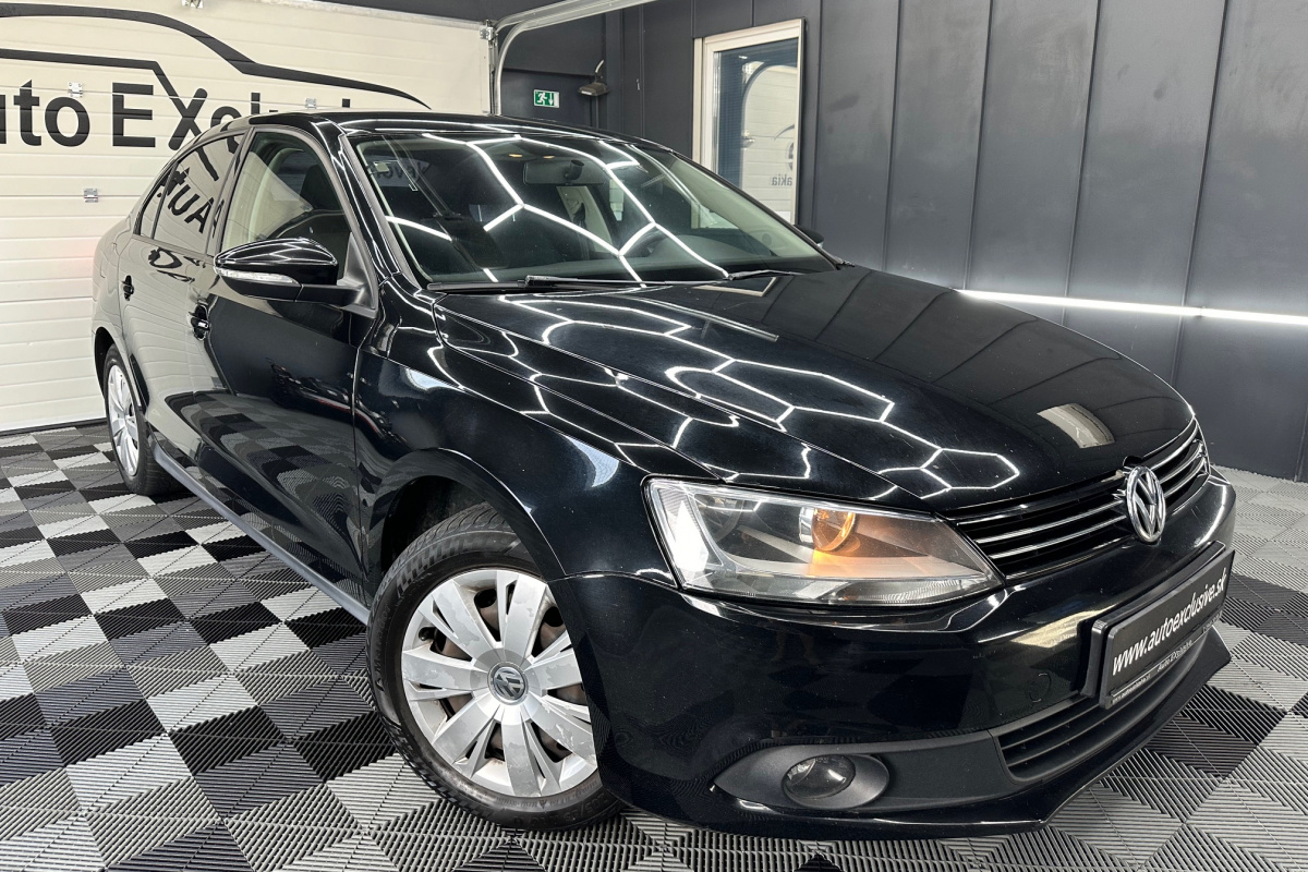 Ponuka vozidiel / Volkswagen Jetta 1.6 TDI Trendline DSG - video