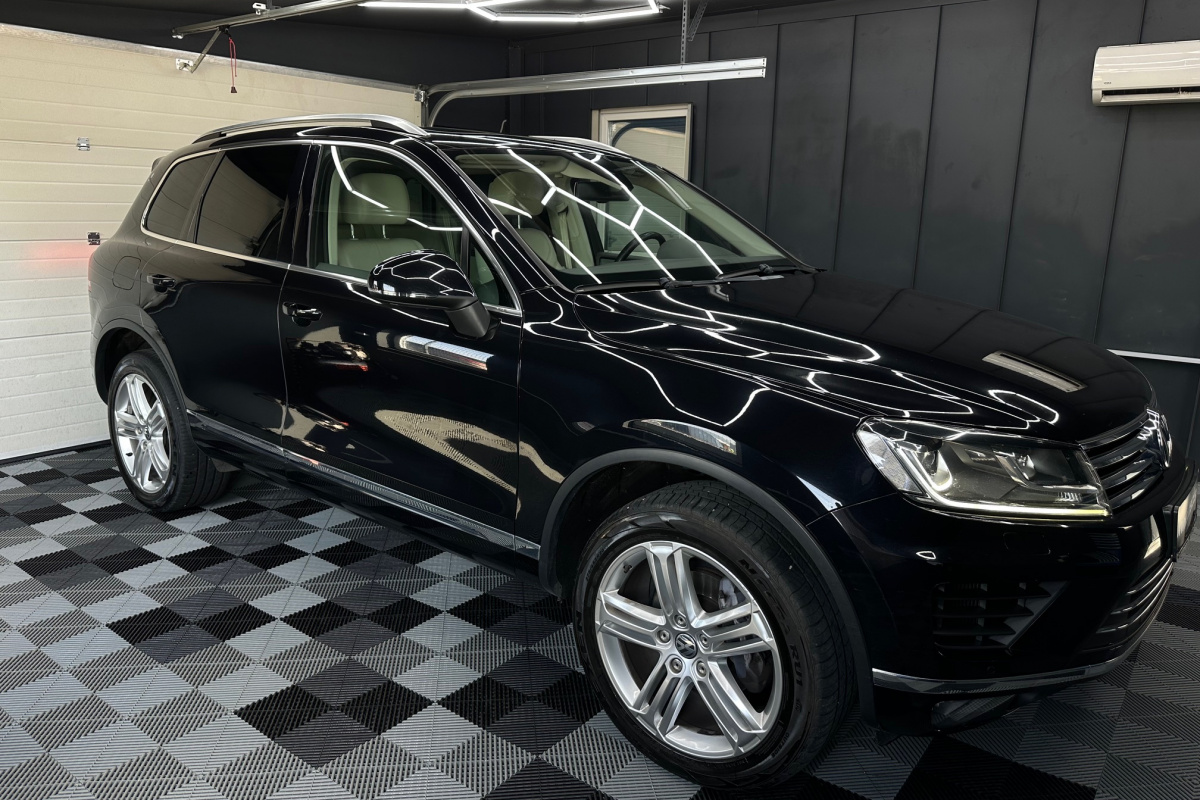 Ponuka vozidiel / Volkswagen Touareg II 3.0 V6 TDI BMT Premium 4MOTION - video