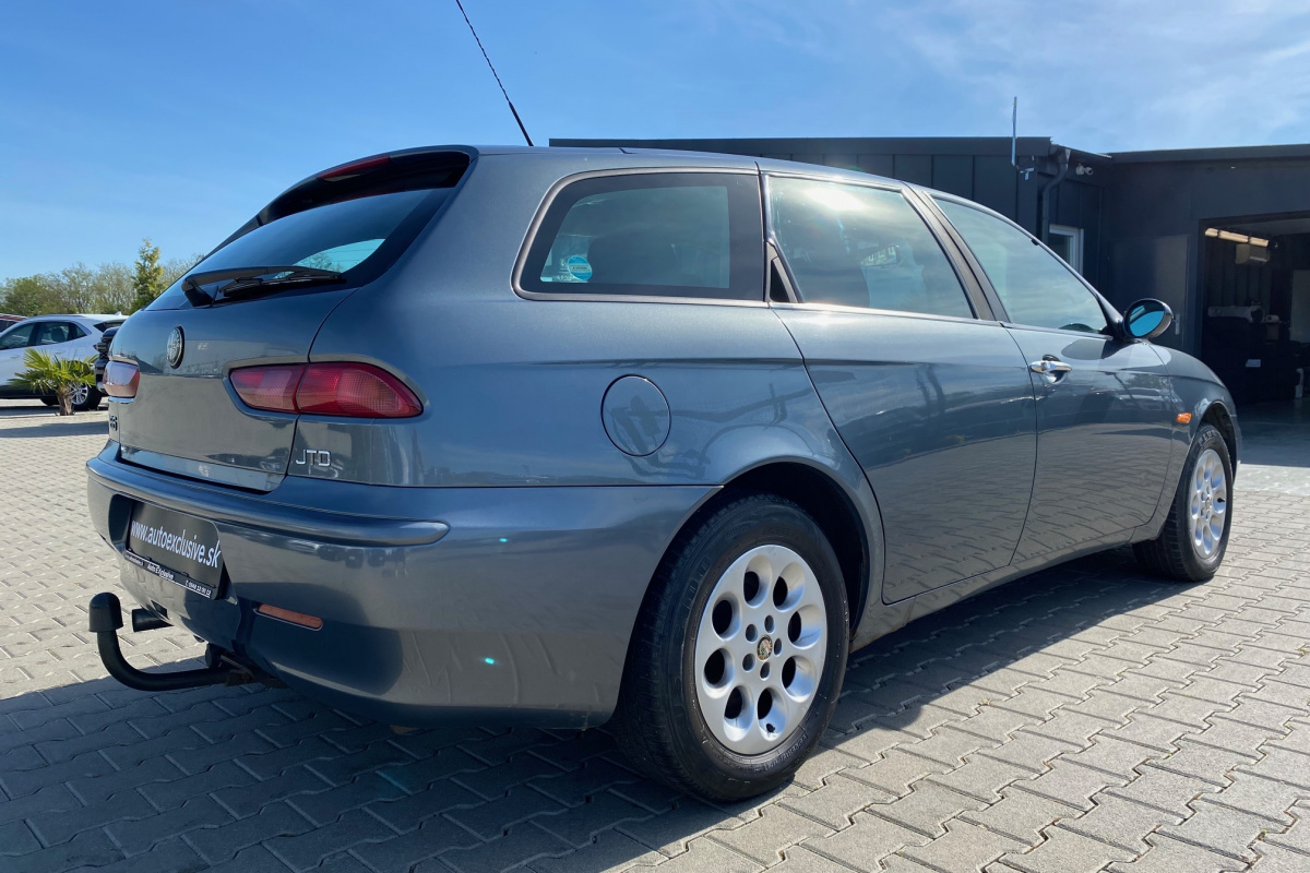 Ponuka vozidiel / Alfa Romeo 156 Sportwagon 1.9 JTD PROGRESSION - video