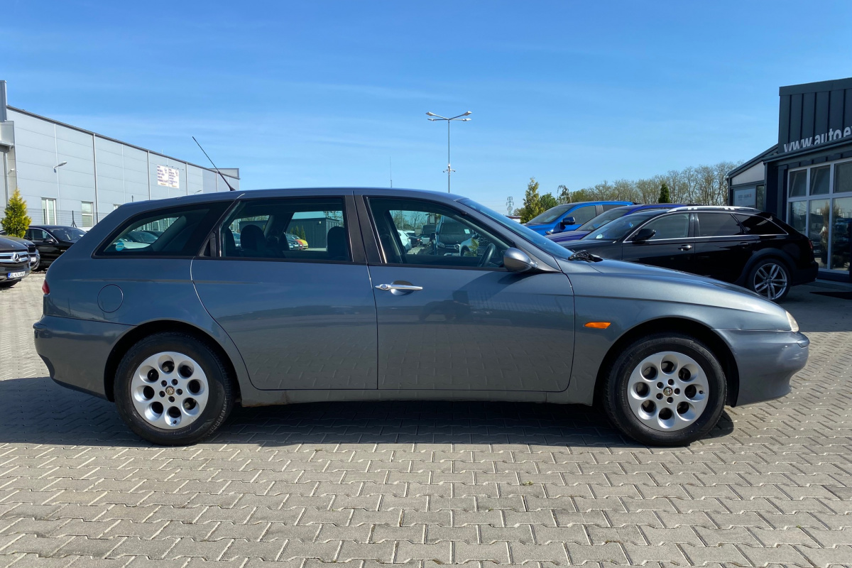 Ponuka vozidiel / Alfa Romeo 156 Sportwagon 1.9 JTD PROGRESSION - video