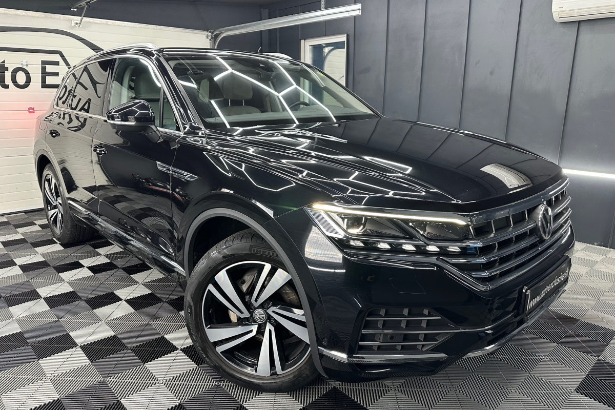 Ponuka vozidiel / Volkswagen Touareg 3.0 V6 TDI SCR Elegance 4Motion Tiptronic - video