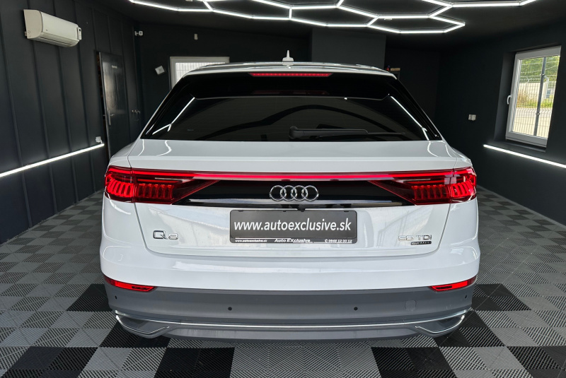  Ponuka vozidiel / Audi Q8 50 3.0 TDI mHEV quattro tiptronic - video