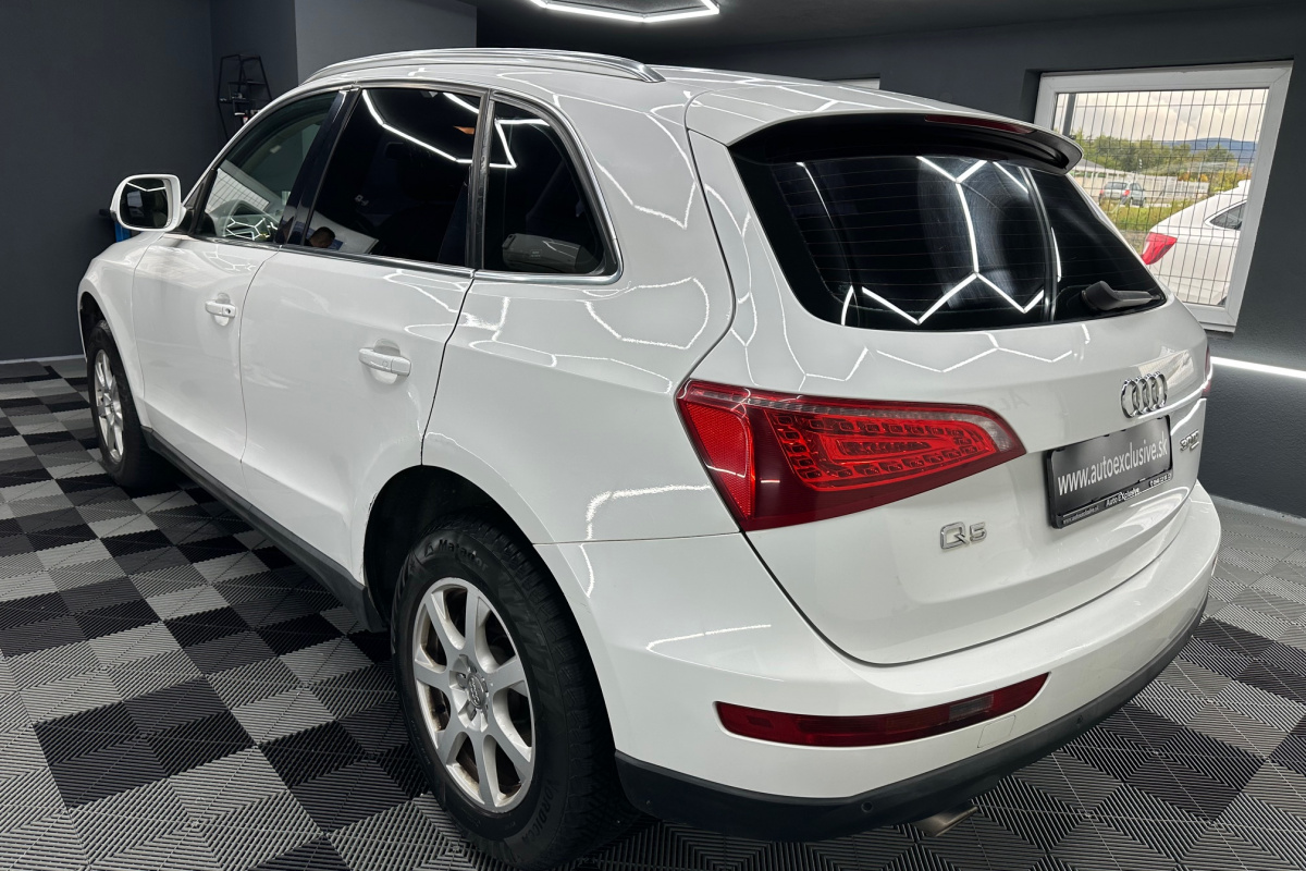 Ponuka vozidiel / Audi Q5 3.0 TDI DPF quattro S tronic - video