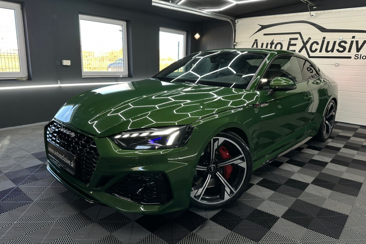 Ponuka vozidiel / Audi RS5 2.9 TFSI Coupé Quattro - video