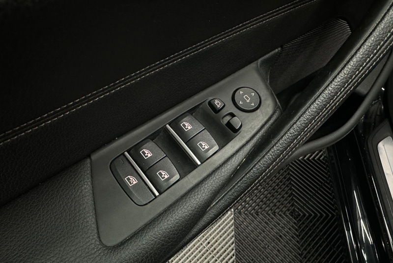 Ponuka vozidiel / BMW Rad 5 520d xDrive A/T - video Ponuka vozidiel / BMW Rad 5 520d xDrive A/T - video