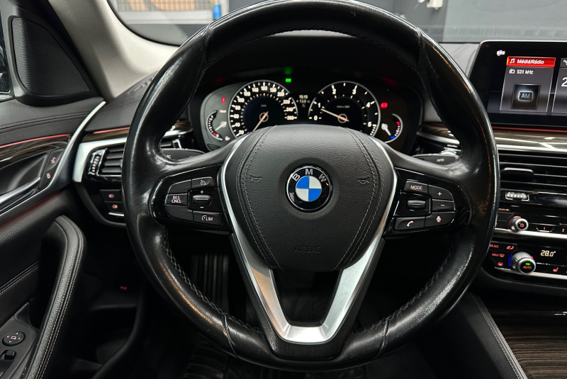 Ponuka vozidiel / BMW Rad 5 520d xDrive A/T - video Ponuka vozidiel / BMW Rad 5 520d xDrive A/T - video