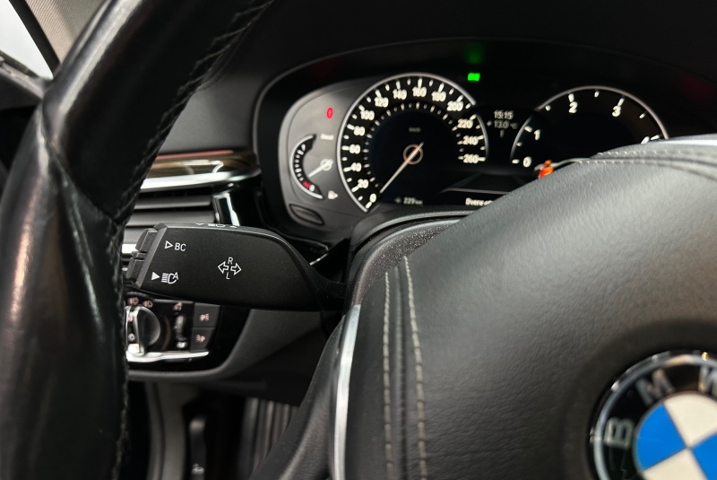 Ponuka vozidiel / BMW Rad 5 520d xDrive A/T - video Ponuka vozidiel / BMW Rad 5 520d xDrive A/T - video