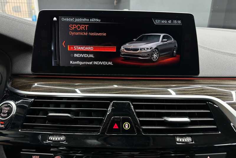 Ponuka vozidiel / BMW Rad 5 520d xDrive A/T - video Ponuka vozidiel / BMW Rad 5 520d xDrive A/T - video