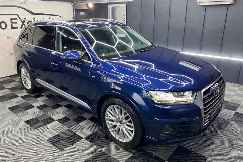  Ponuka vozidiel / Audi Q7 3.0 TDI 272k quattro tiptronic 8-st. - video