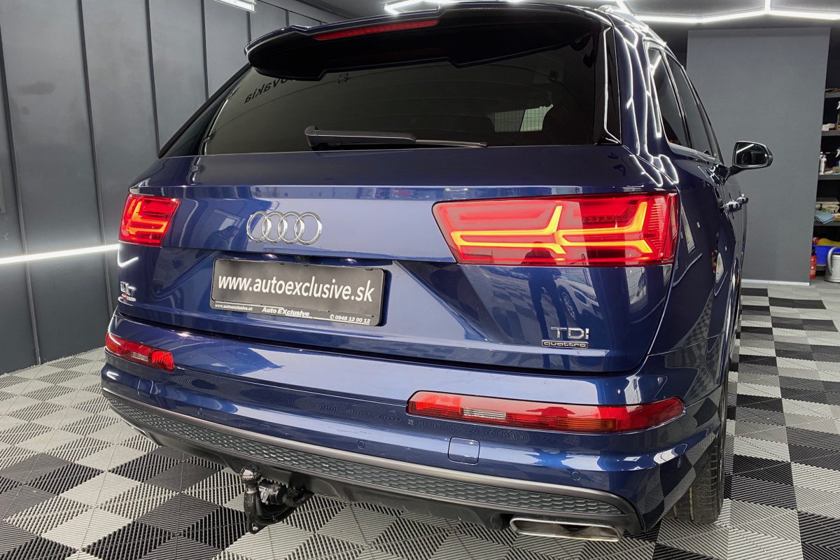 Ponuka vozidiel / Audi Q7 3.0 TDI 272k quattro tiptronic 8-st. - video