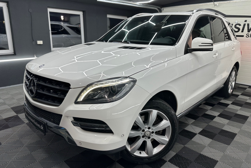 Ponuka vozidiel / Mercedes-Benz ML 350 BLUETEC 4MATIC - video Ponuka vozidiel / Mercedes-Benz ML 350 BLUETEC 4MATIC - video