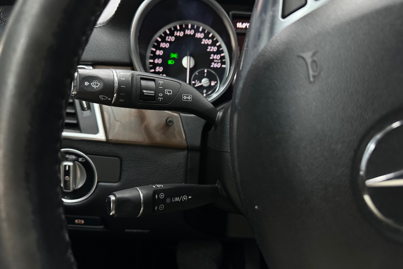 Ponuka vozidiel / Mercedes-Benz ML 350 BLUETEC 4MATIC - video Ponuka vozidiel / Mercedes-Benz ML 350 BLUETEC 4MATIC - video