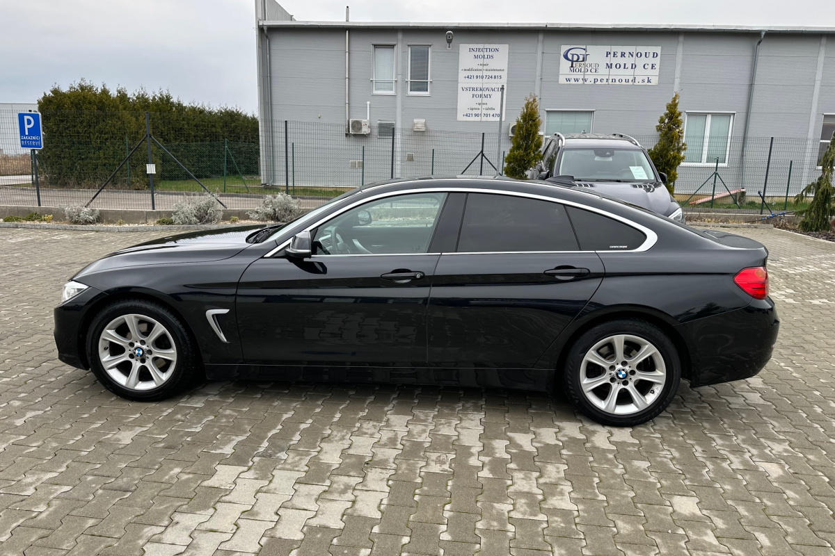 Ponuka vozidiel / BMW Rad 4 Gran Coupé 418d A/T - video