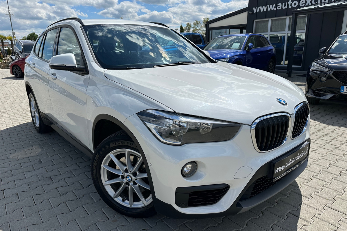 Ponuka vozidiel / BMW X1 sDrive 18i 140k Advantage - video