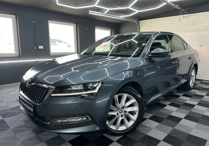 Škoda Superb 2.0 TDI SCR Ambition 4x4 DSG